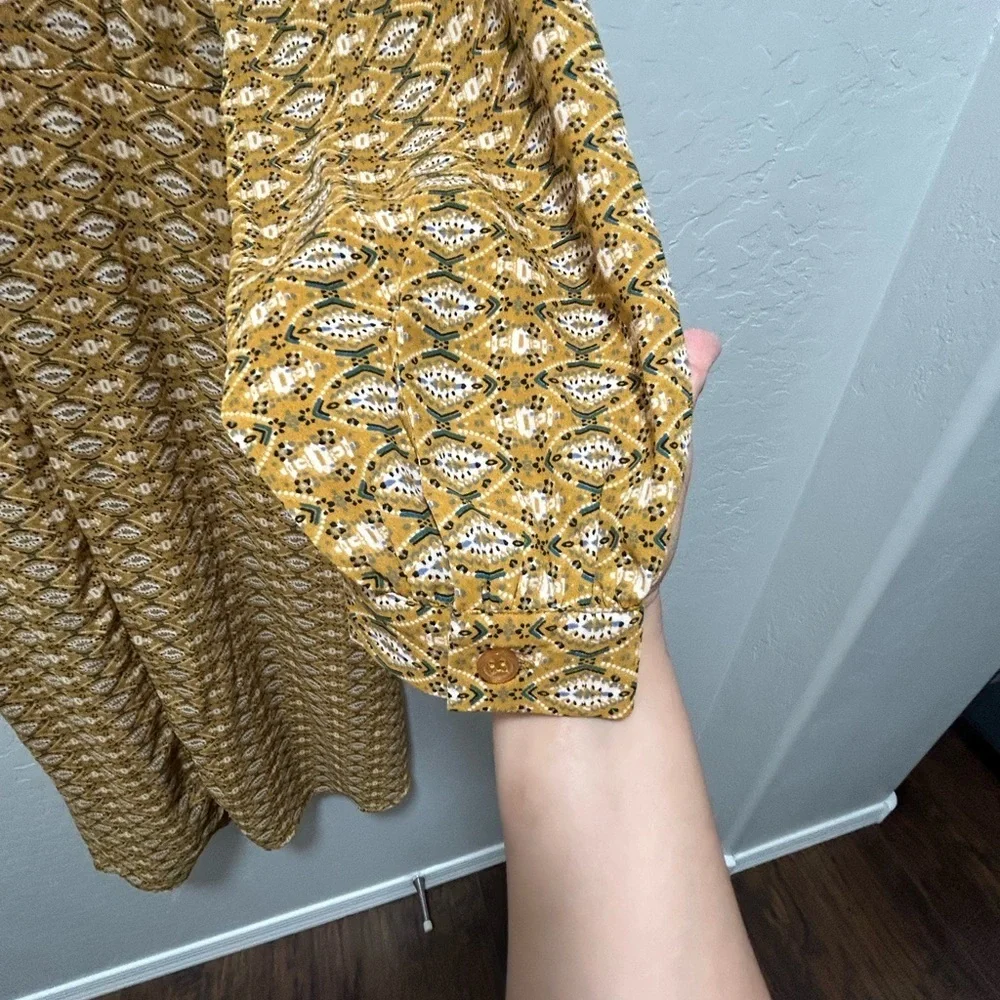 Rokoko midi length faux wrap dress - Picture 8 of 8